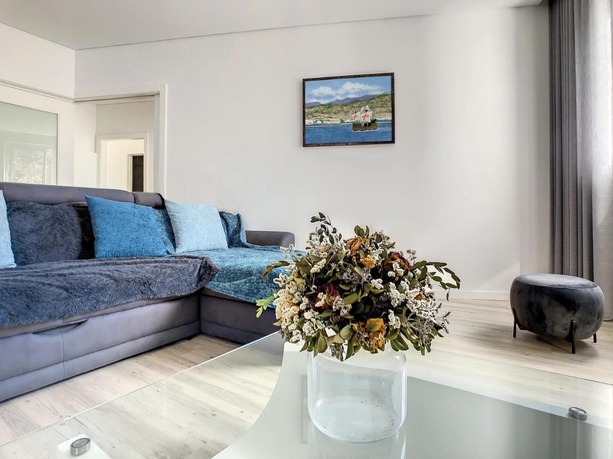 Uptown Apartment By Lovelystay ฟุงชาล ภายนอก รูปภาพ