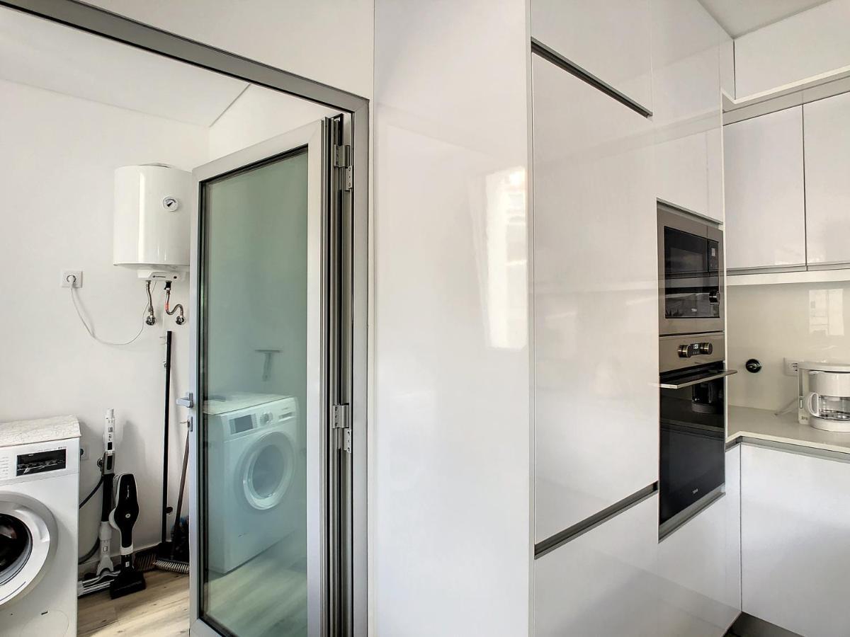 Uptown Apartment By Lovelystay ฟุงชาล ภายนอก รูปภาพ