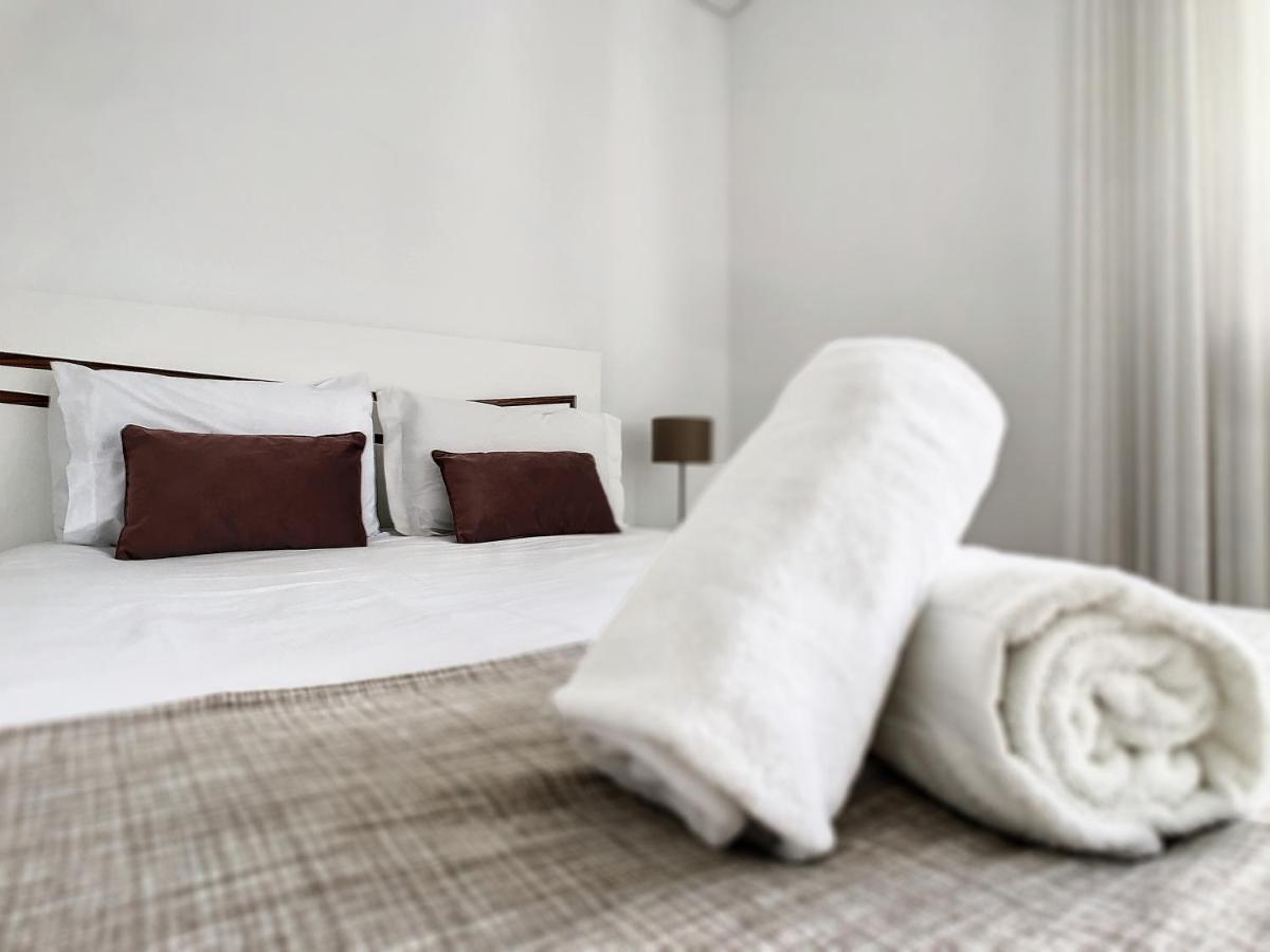 Uptown Apartment By Lovelystay ฟุงชาล ภายนอก รูปภาพ